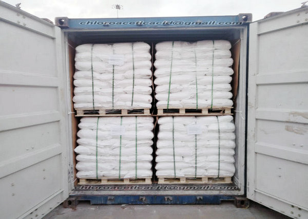 Industrial Monochloroacetic Acid powder with CAS 79-11-8 with good quality